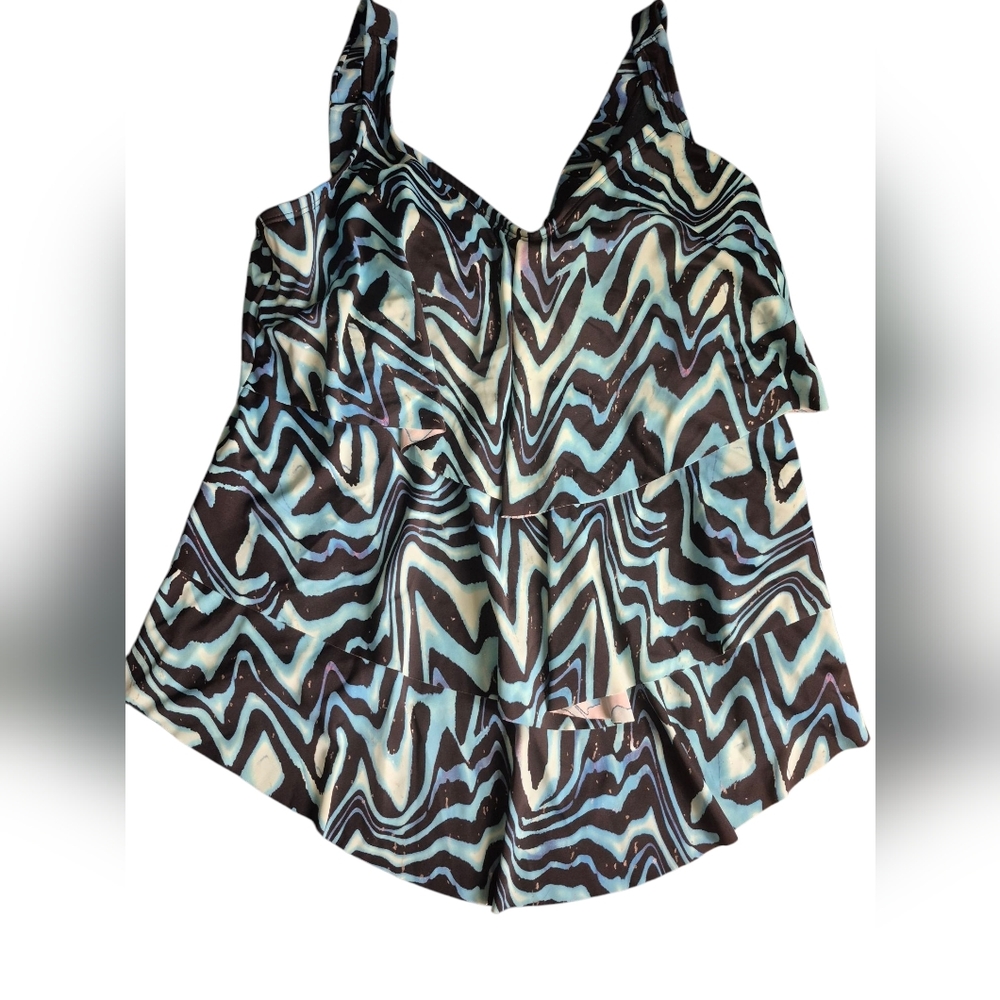 Avenue 3 Tier Thick Staps Tankini Size 16W